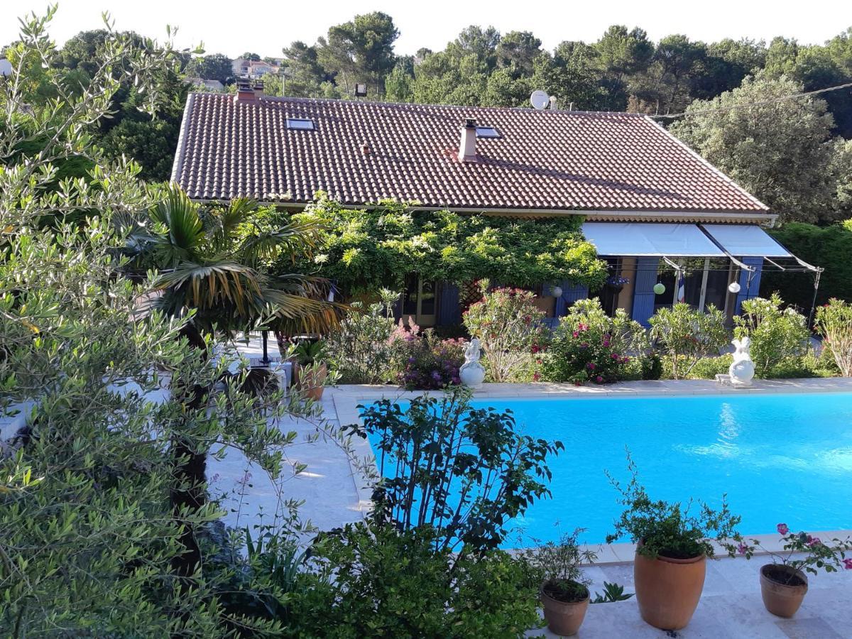 Les Chambres Manon - Piscine, Spa, Tennis Belcodene Kültér fotó